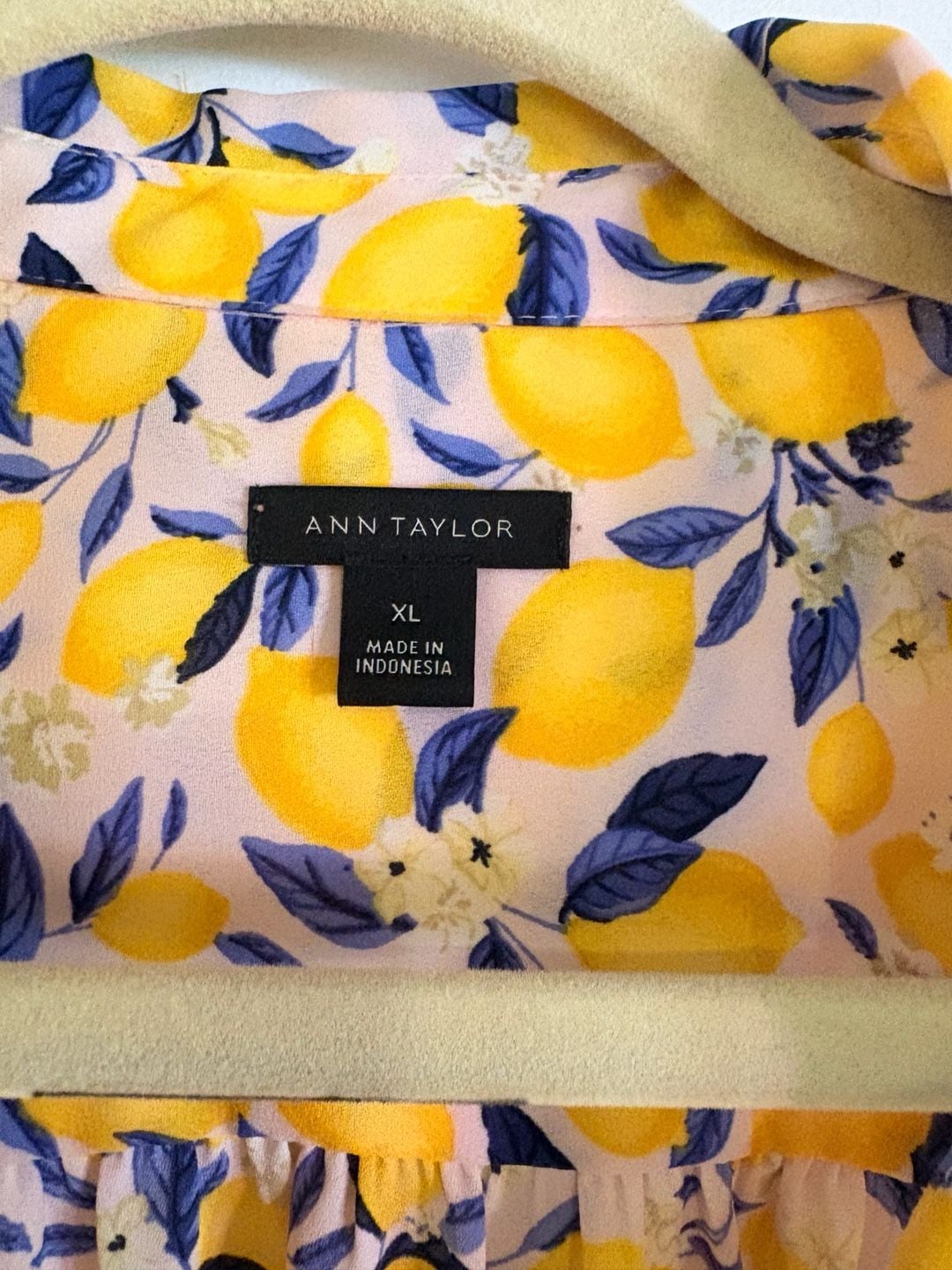 Ann Taylor Lemon Print Long Sleeve Blouse Size XL 5
