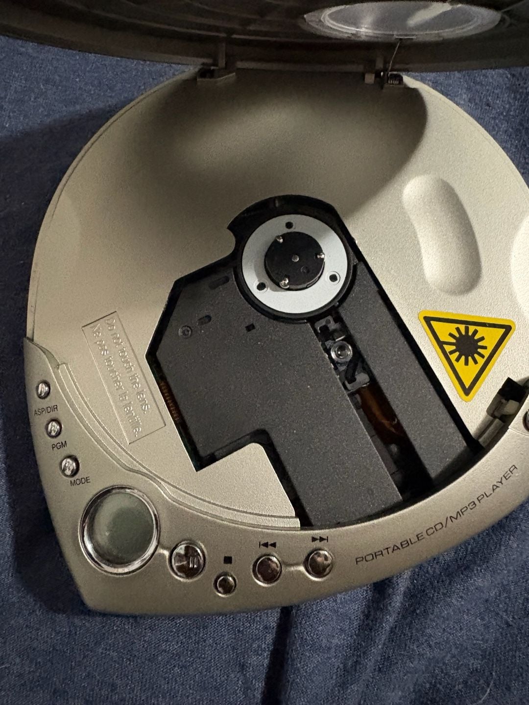 Coby MPCD511 Portable MP3 CD Player Anti-Skip 2