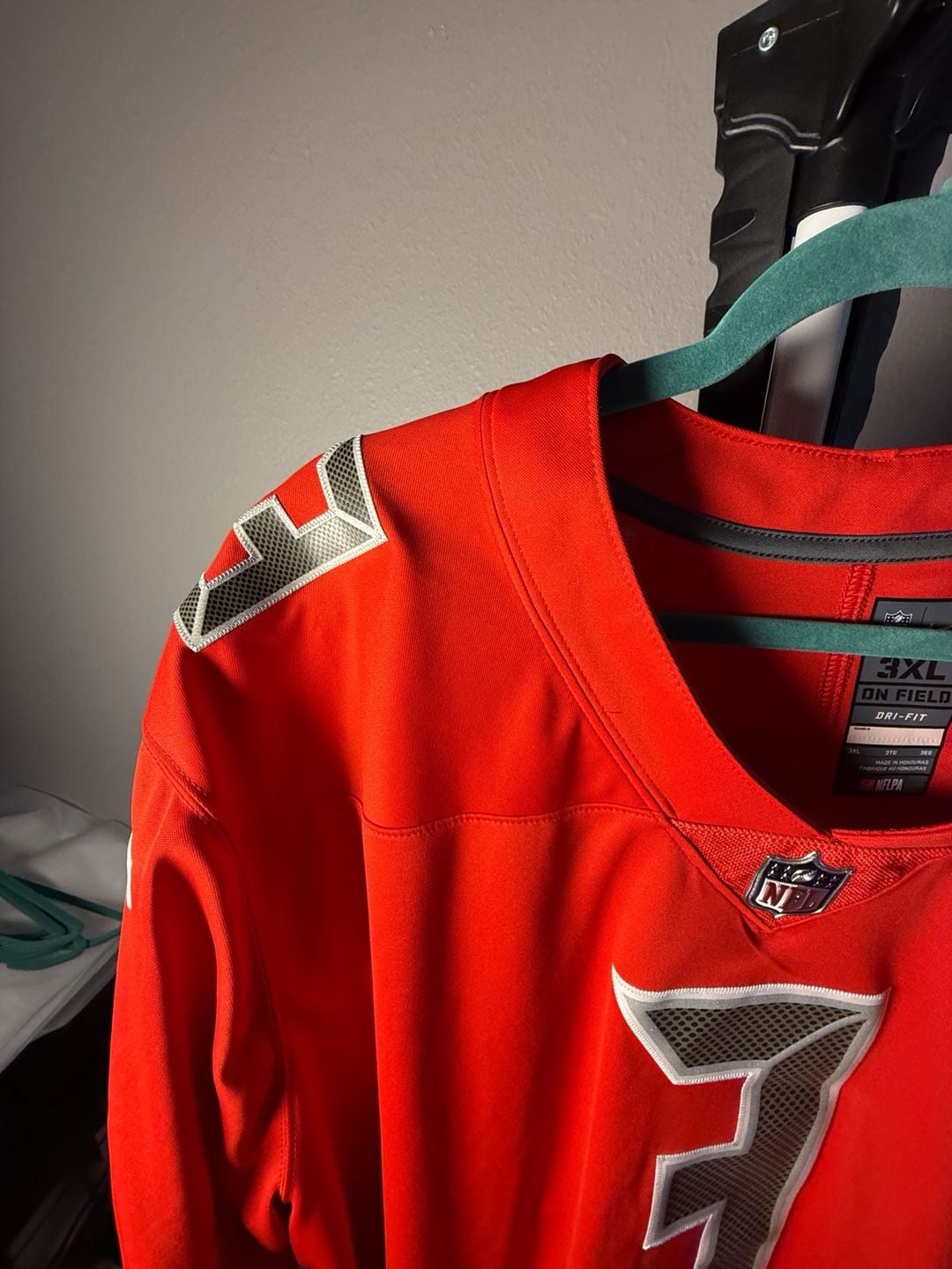 Nike Tampa Bay Buccaneers Jersey Size 3XL Red On Field Dri-Fit 9