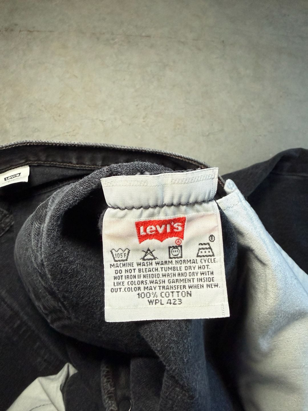 Product thumbnail 4