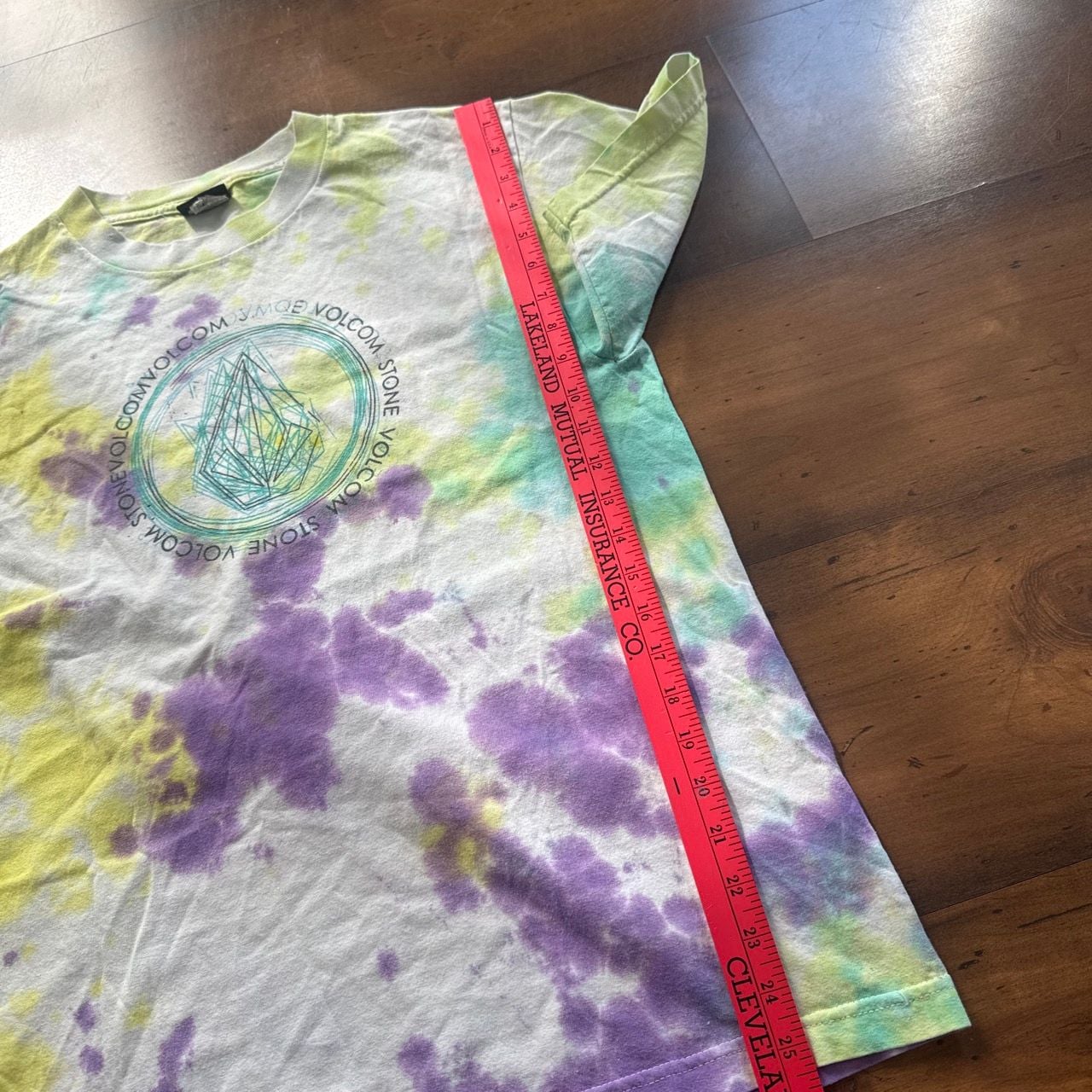 Volcom Tie Dye T-Shirt Size M Multi Graphic Logo 6