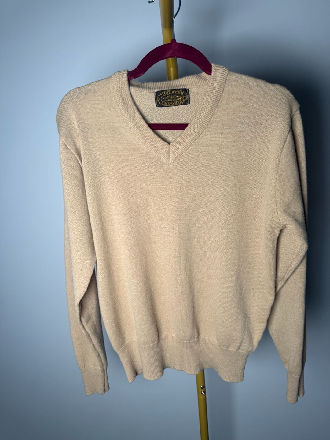 Sweater Emporium V-Neck Sweater Size L Tan Cream 2