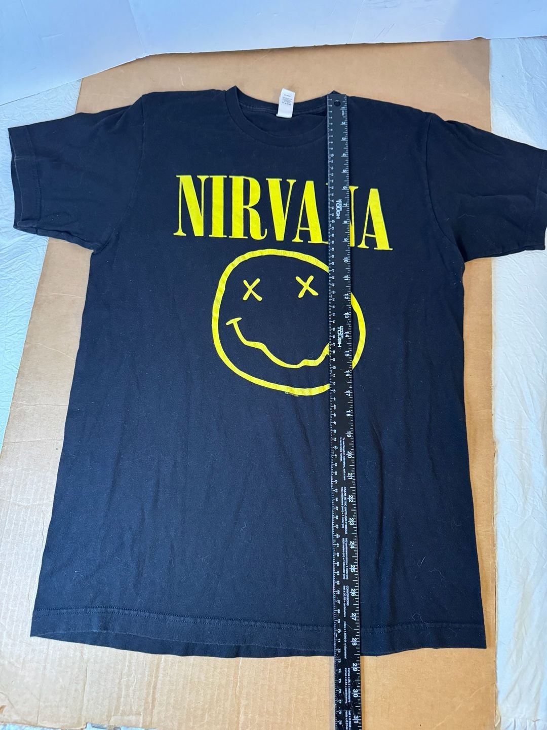 Tultex Nirvana Smiley Face Band T-Shirt Size M Black 7