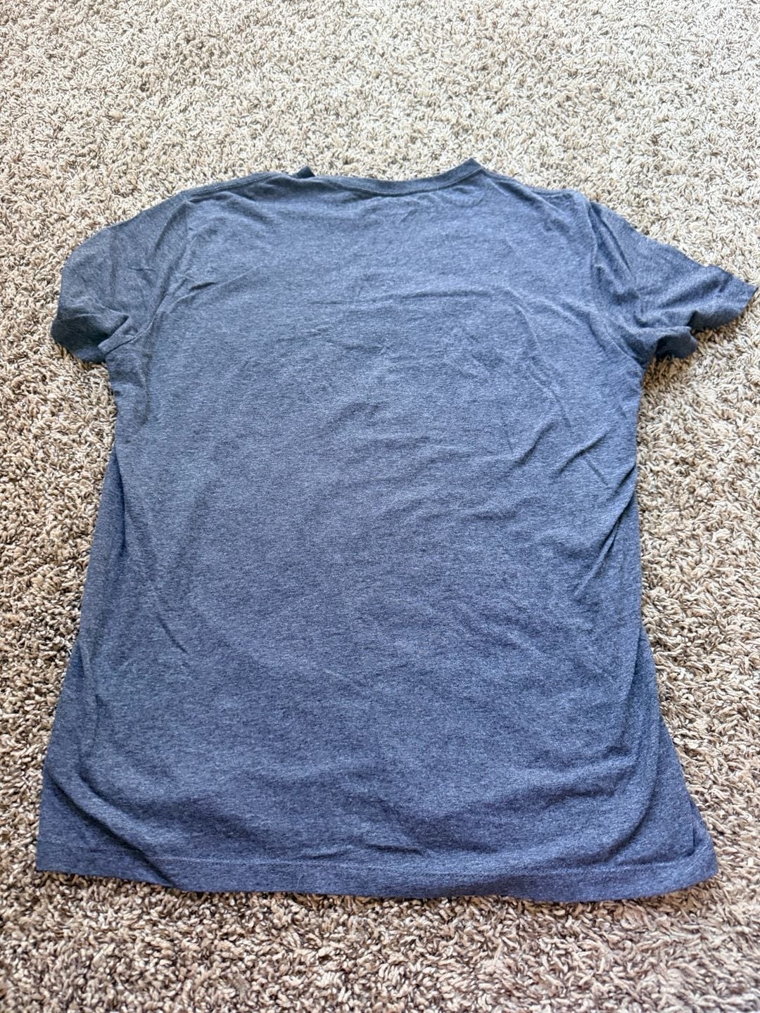 Old Navy Queen Rock Band T-Shirt Size M Dark Gray Graphic Tee 3