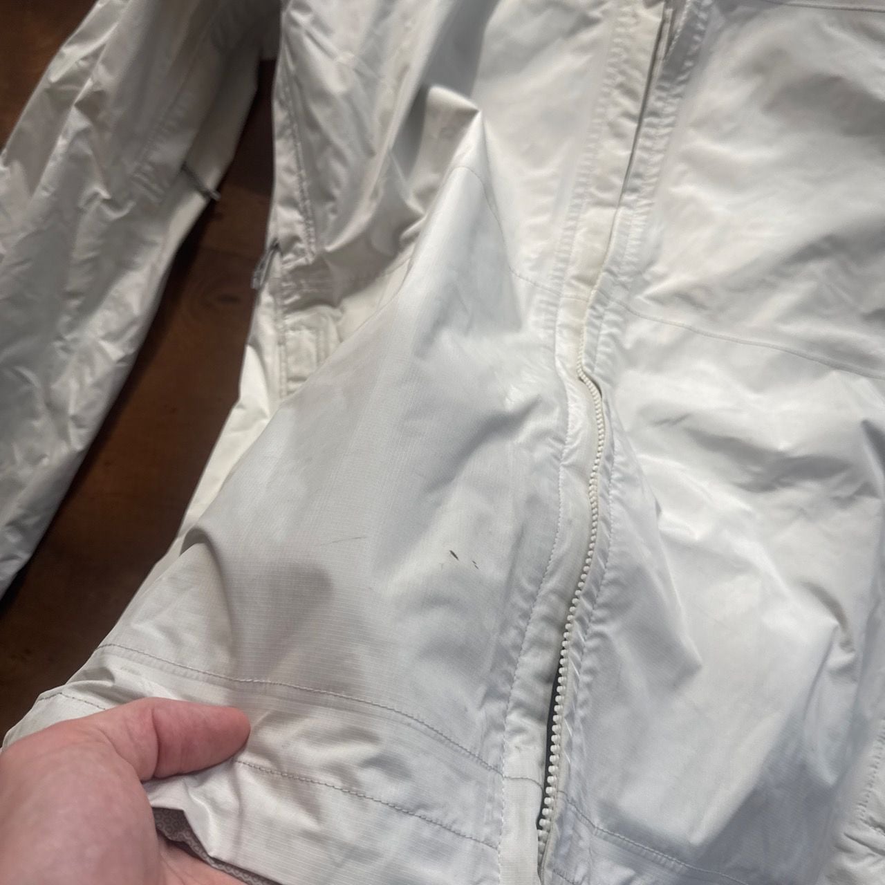 Patagonia Torrentshell 3L Jacket Size XL White 7