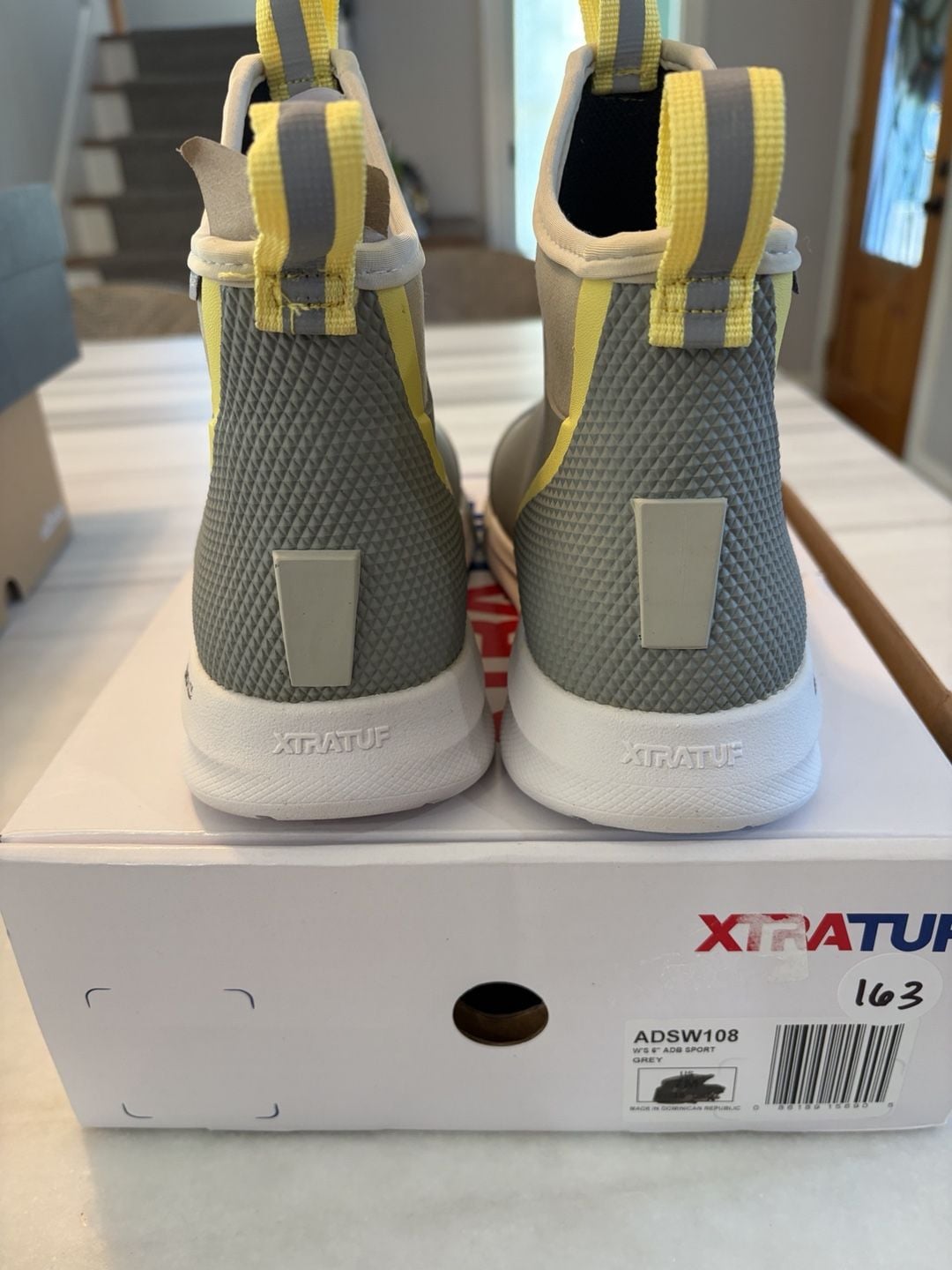 Xtratuf Salmon Sisters Ankle Deck Sport Boot Size 6 Grey Yellow 7