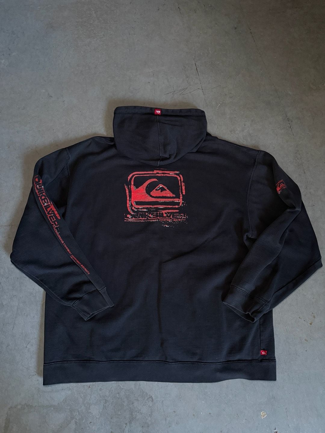 Quiksilver 2000s Graphic Pullover Hoodie 3