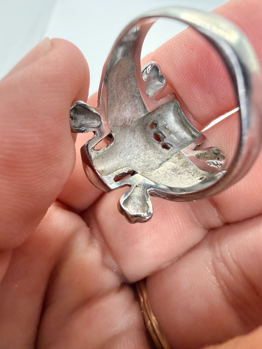 Unbranded Skull And Crossbones Top Hat Ring Size 9.5 9