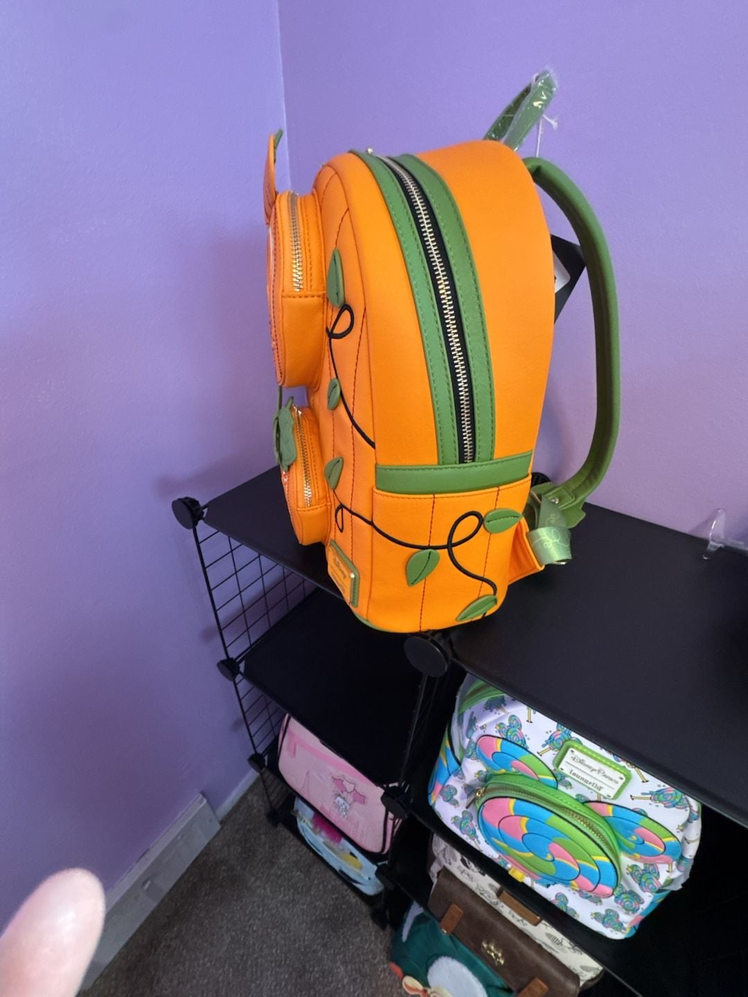 Loungefly Disney Donald & Daisy Jack-o'-Lantern Glow Mini Backpack NWT 4