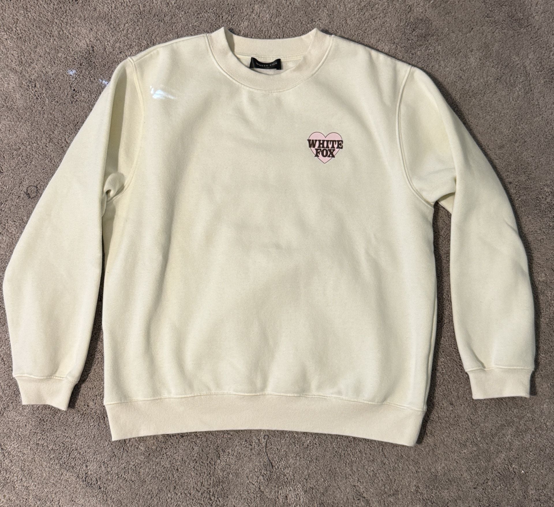 White Fox Crewneck Sweatshirt Size S/M Cream Pink Heart Cupid Arrow 2