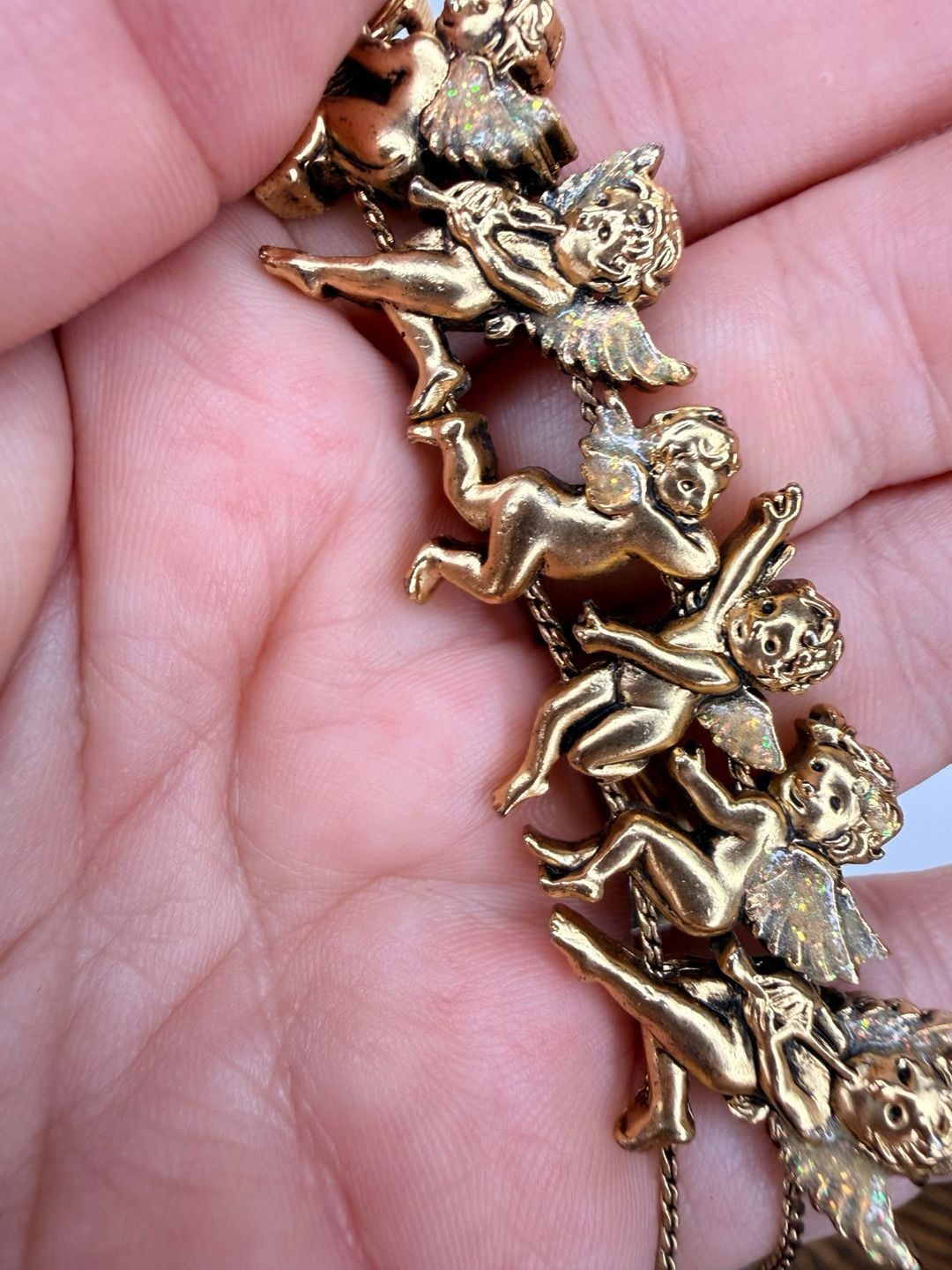 Vintage Gold Tone Cherub Angel Charm Bracelet Size 7.5 5