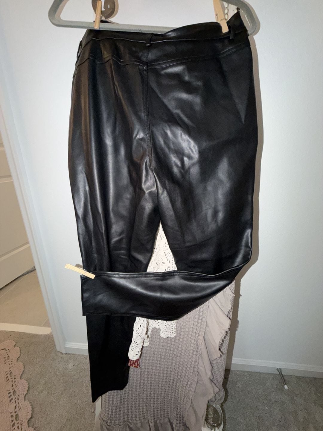 Blue Steel Faux Leather Pants Size 40 Black 5