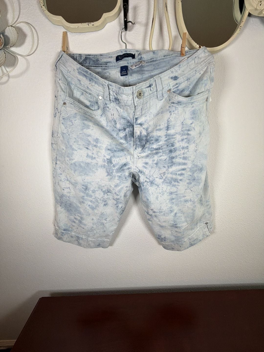 Bandolino Brady Bermuda Shorts Size 14 Acid Wash Denim Tie Dye 2