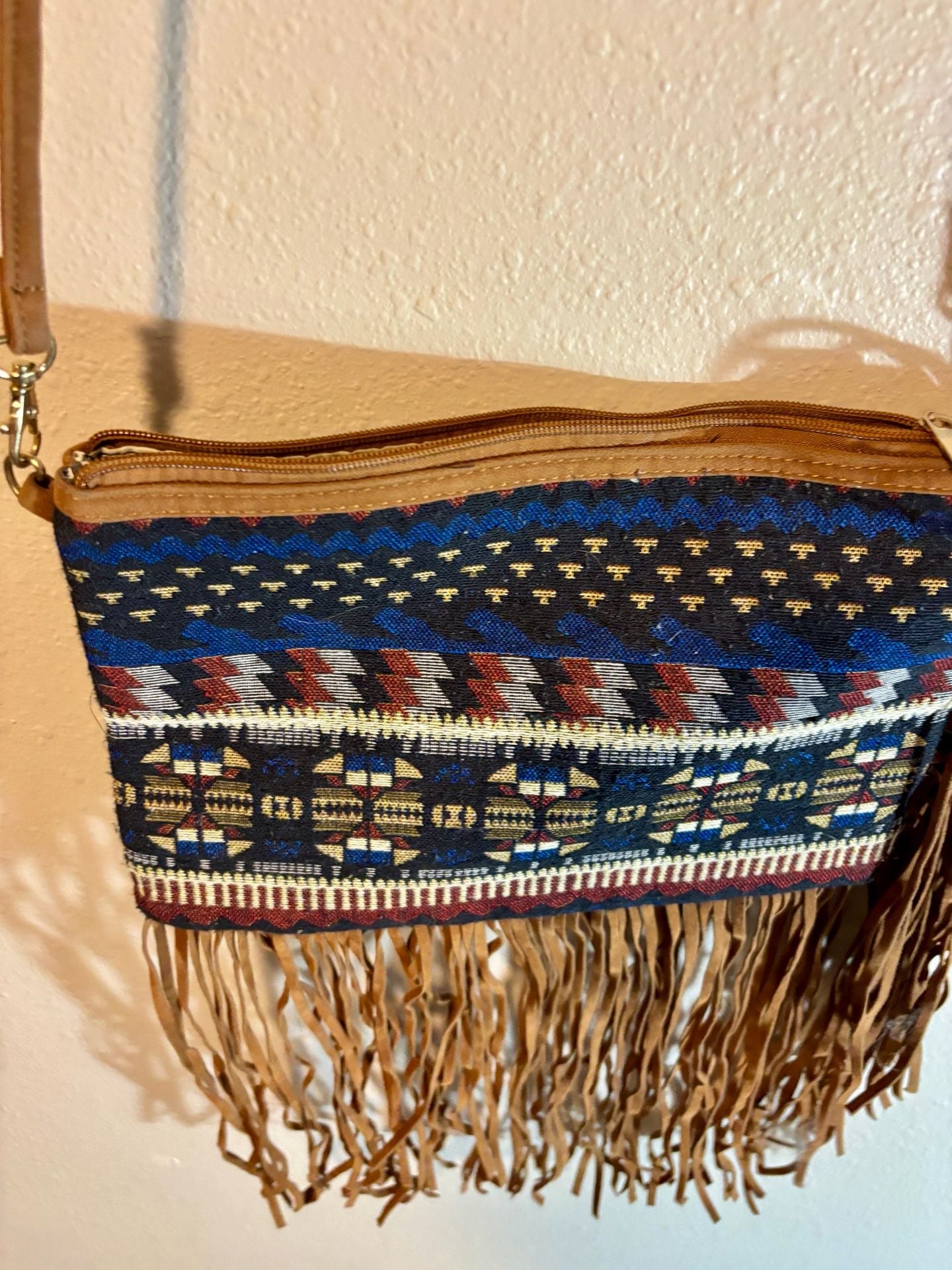 Boho Woven Aztec Pattern Fringe Crossbody Bag 3