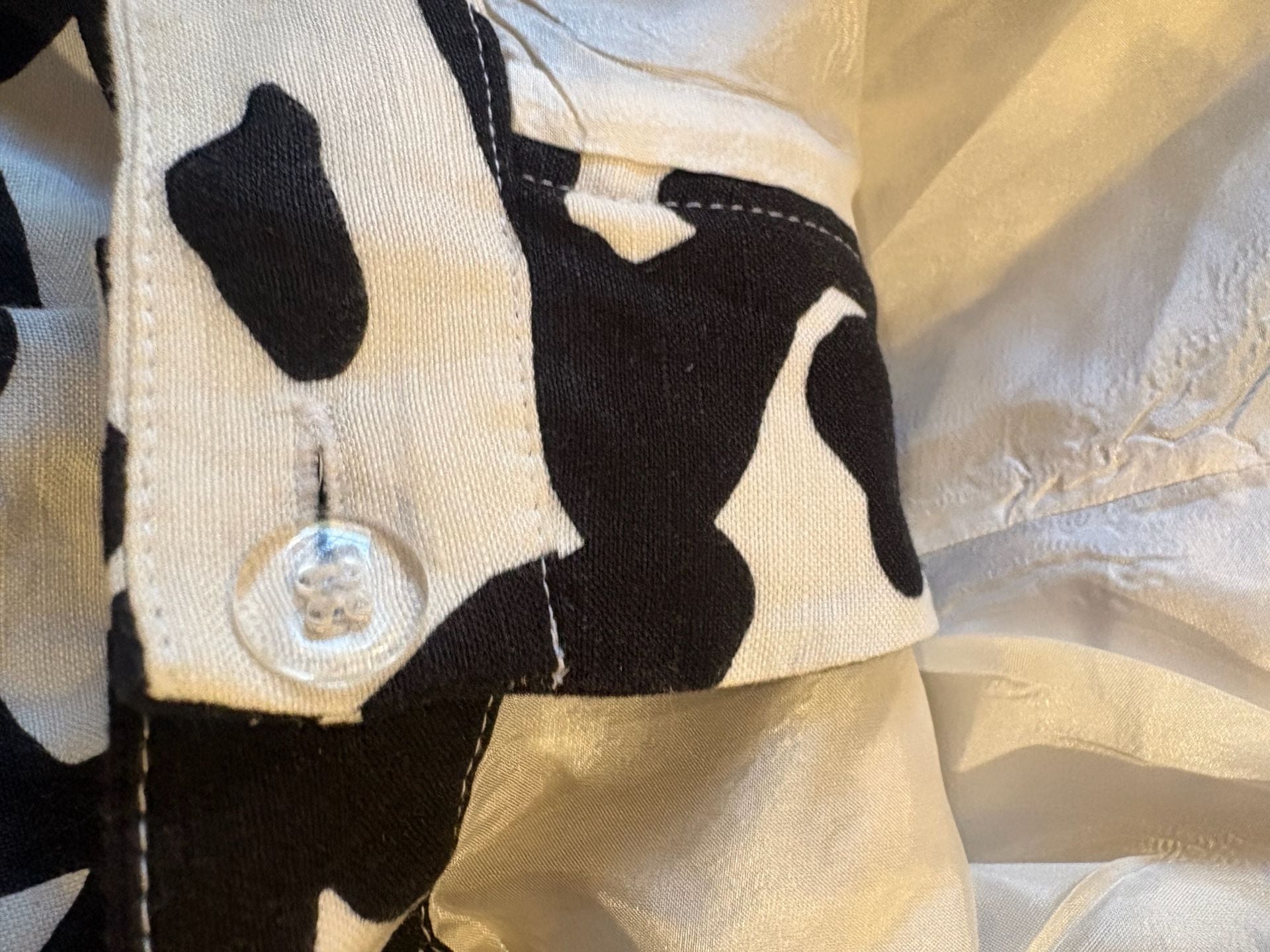 Black and White Floral Print Shorts 7