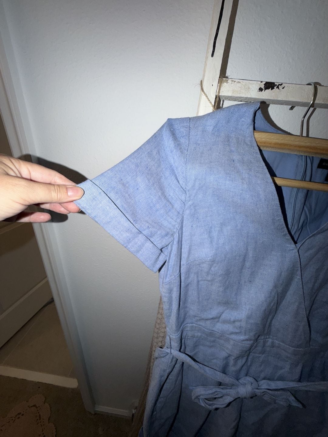 Banana Republic Romper Size 2 Blue Linen Cotton Blend Wrap Tie Waist 4