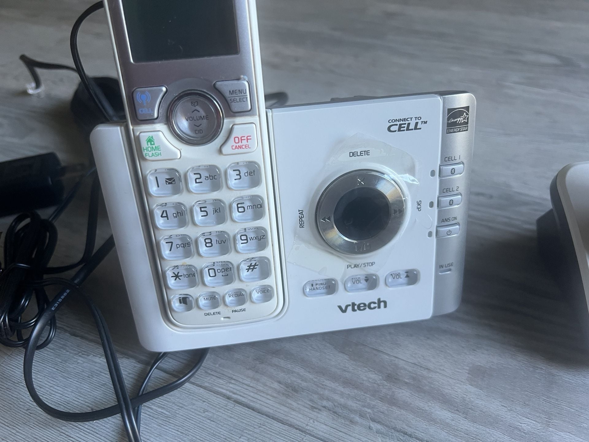 Vtech DS6722-3 Connect To Cell Cordless Phone System 2
