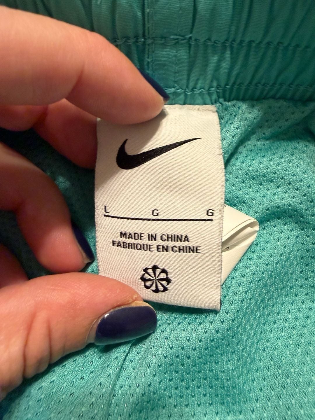 Nike Essential Lap 7 4