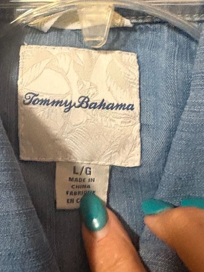 Tommy Bahama Denim Jacket Blue Chambray Frayed Hem 7