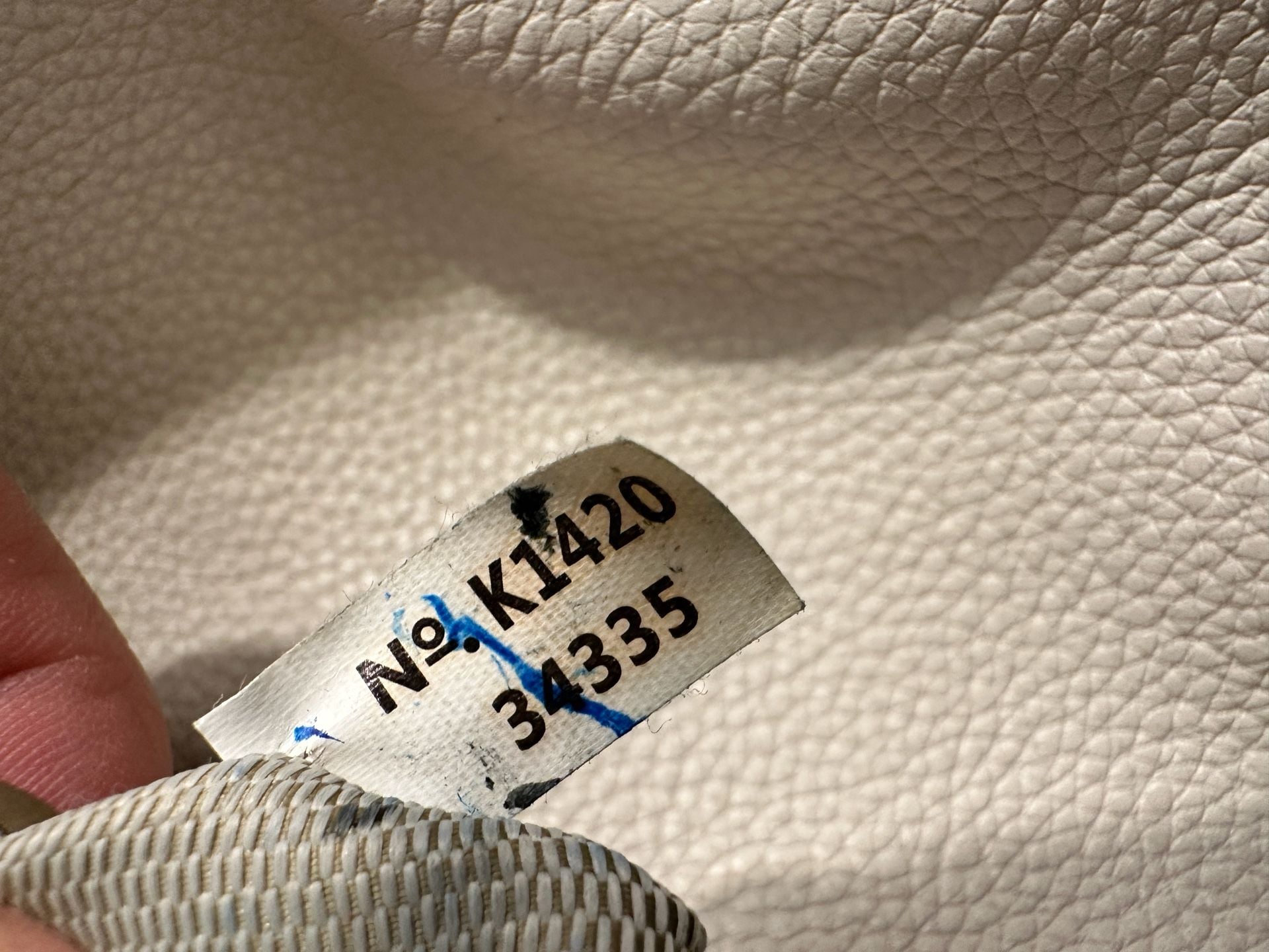 Coach Edie Shoulder Bag White Leather Gold Studs, Winter bag 12