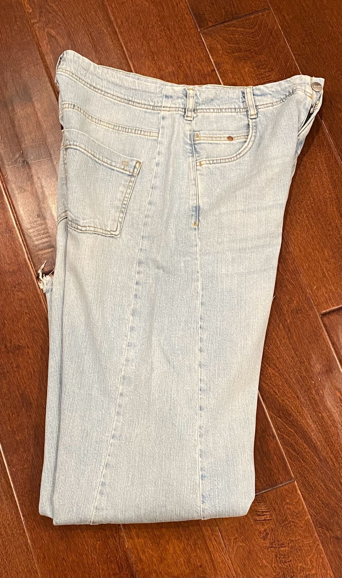 Pilcro Wide Leg Jeans Size 29 Light Wash Denim Raw Hem 5