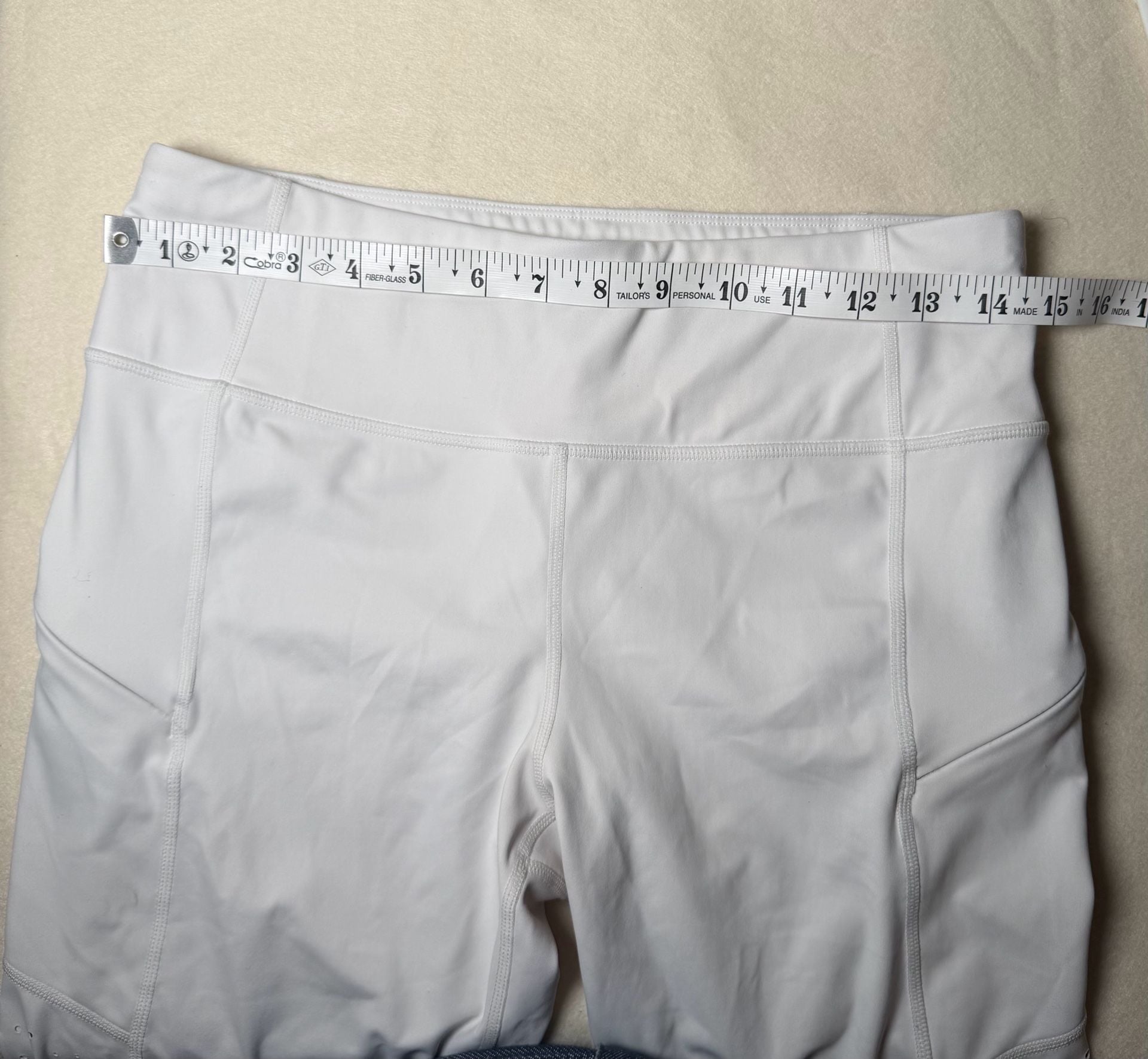 Athleta Contender FLAWLESS Laser Cut Leggings Size M White 8