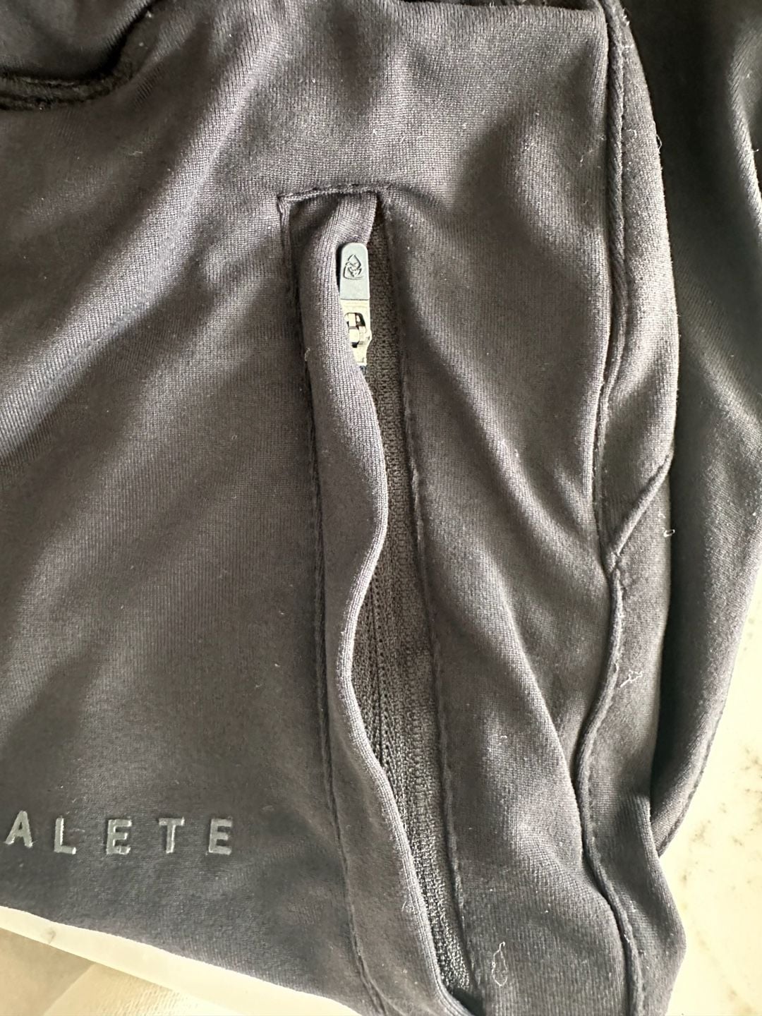 Alphalete Joggers Size Small Black Athletic Pants 7