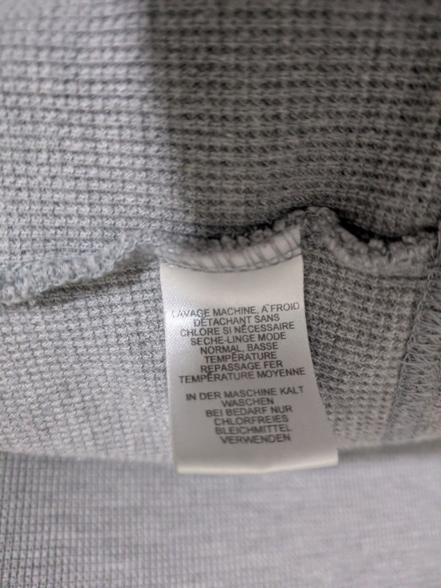 GUESS Long Sleeve Waffle Knit Shirt Grey Burgundy 12