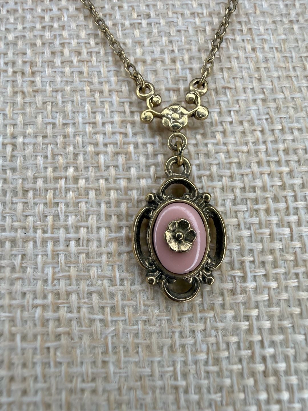 1928 Necklace Pink Porcelain Flower Filigree 15 Inch 2