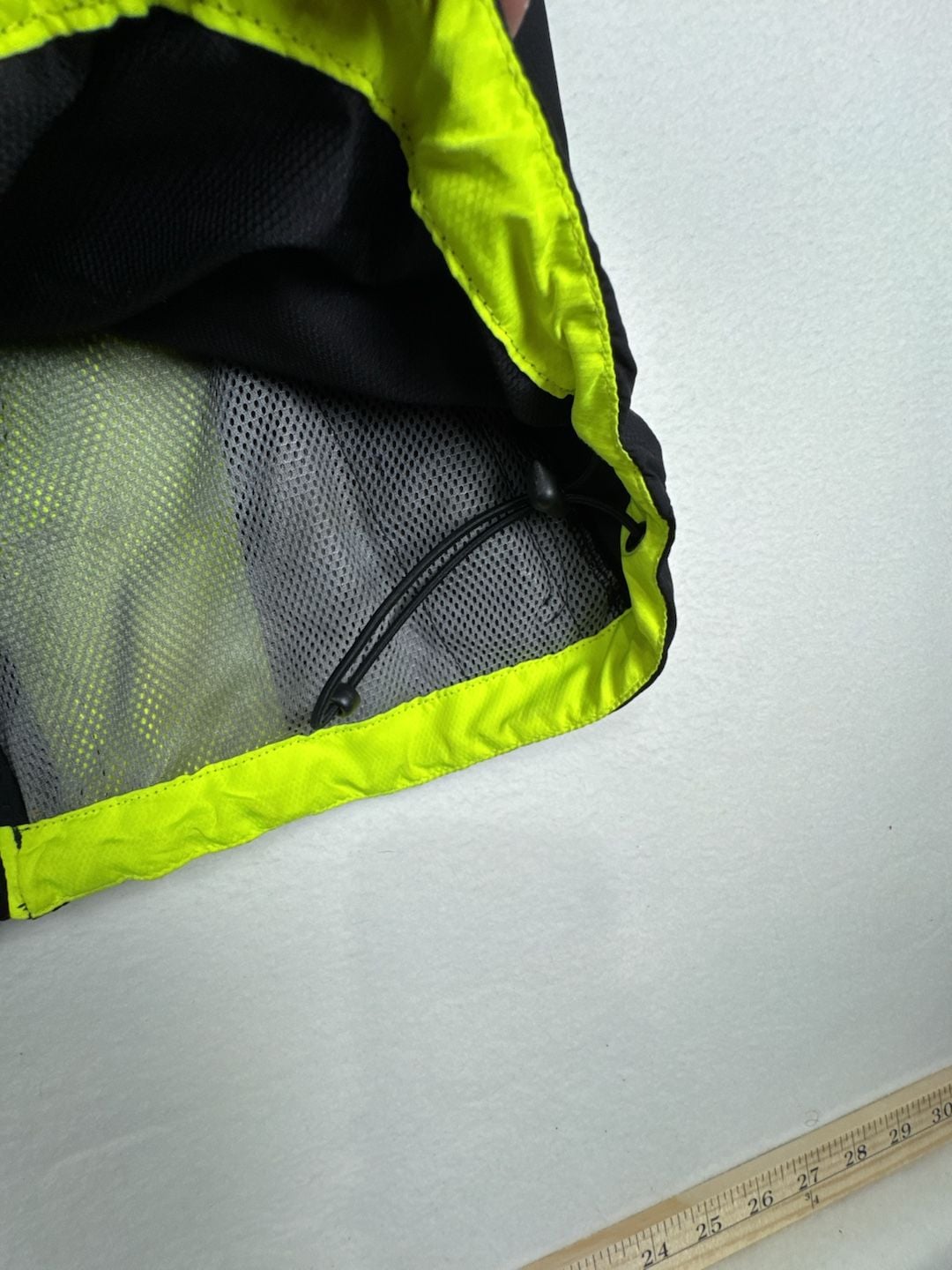 Brooks Shelter Technology Jacket Size M Black Yellow Reflective Running 6
