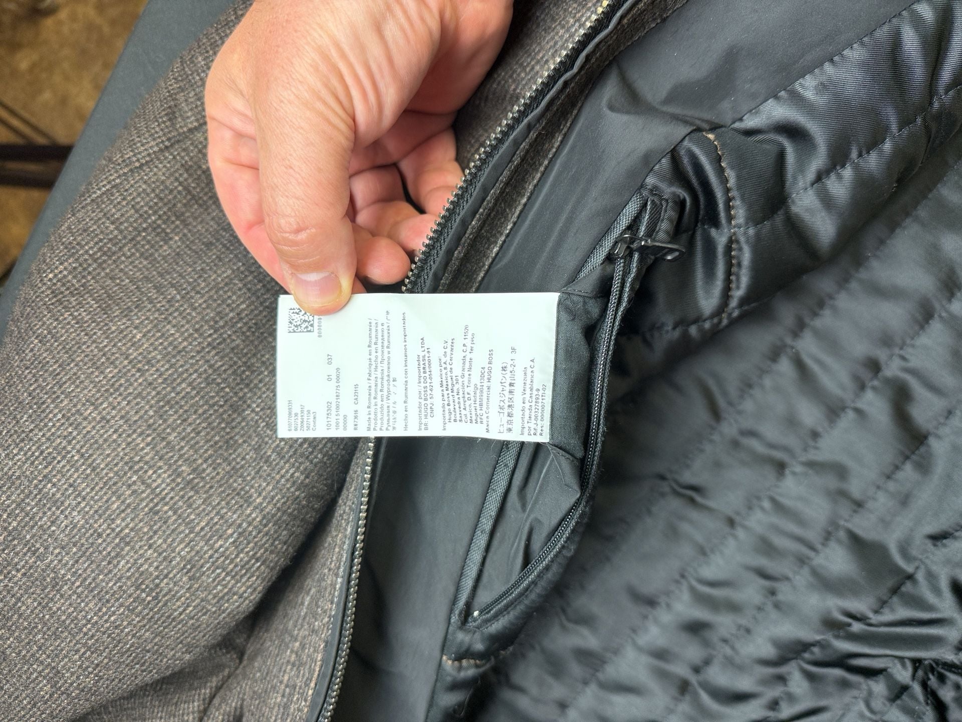 Hugo Boss Car Coat Size 44R Brown Quilted Wool Blend Removable Bib Jacket 7