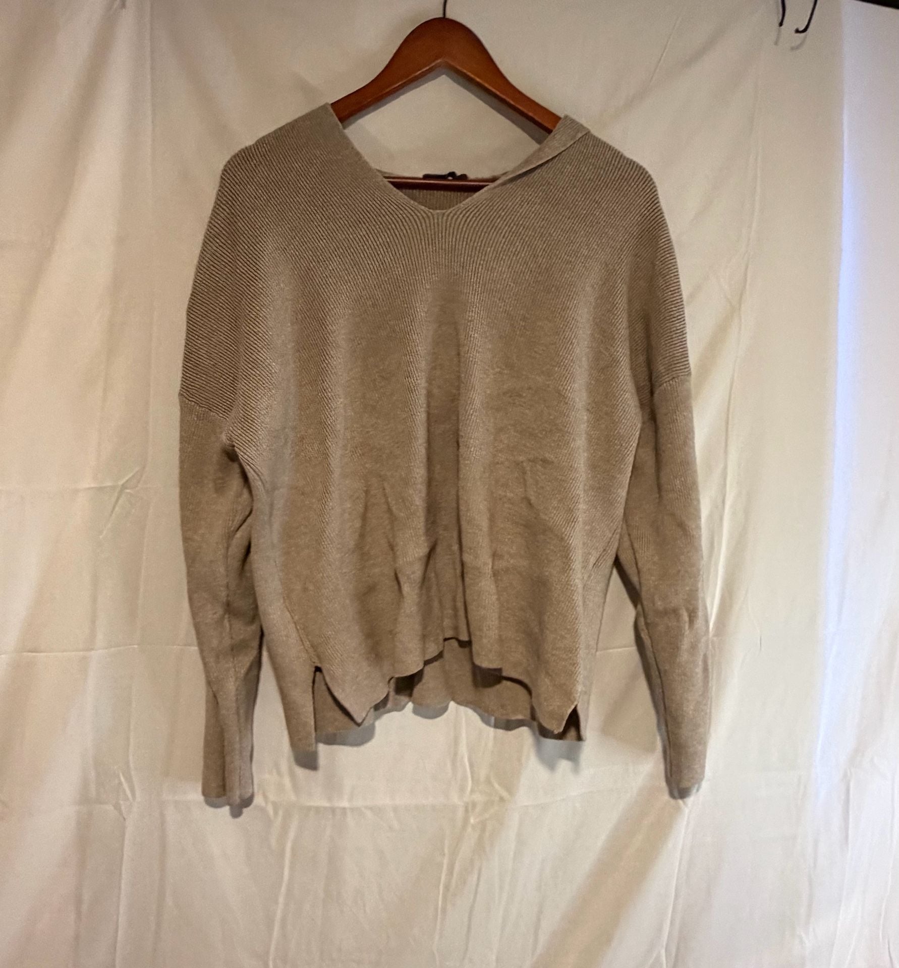 Tahari Hooded V-Neck Sweater Tan Knit 7