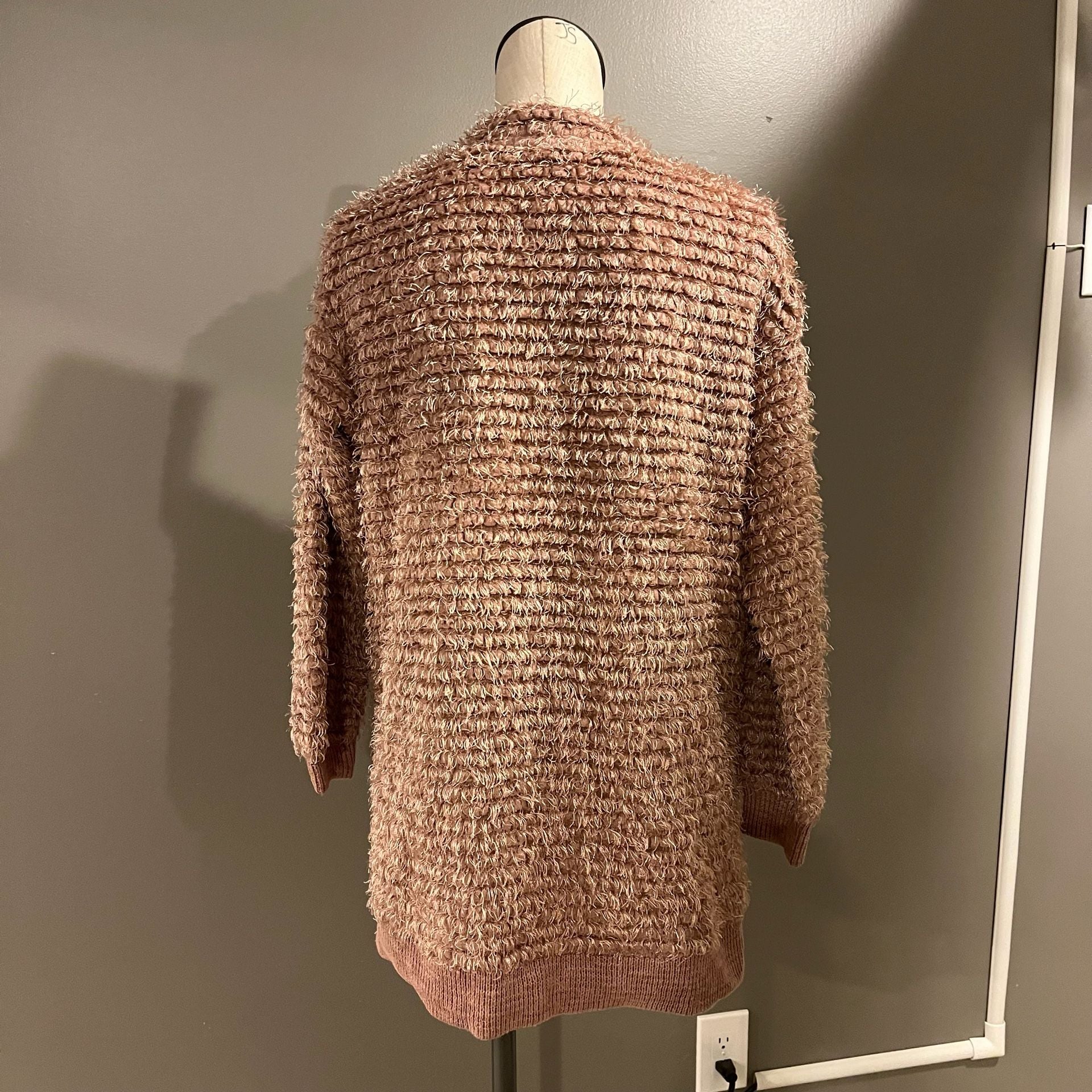Knox Rose Open Front Fuzzy Cardigan Size S Pink Shaggy Pockets Sweater 7