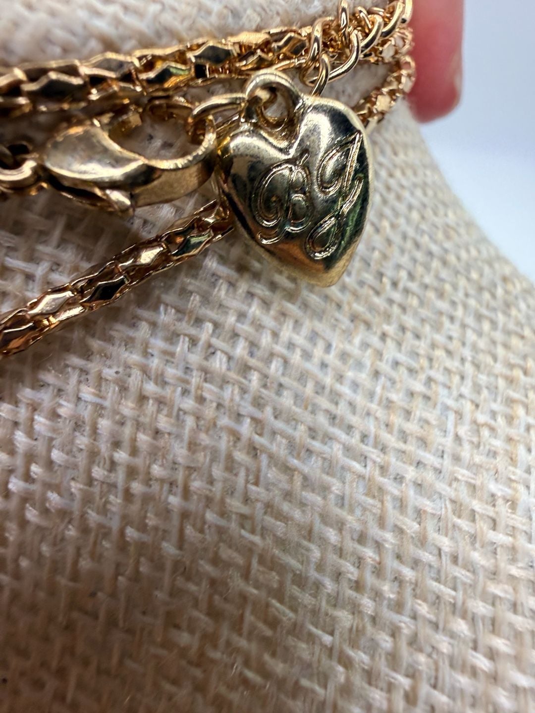 Betsey Johnson Crystal Enamel Mouse Pendant Necklace 12