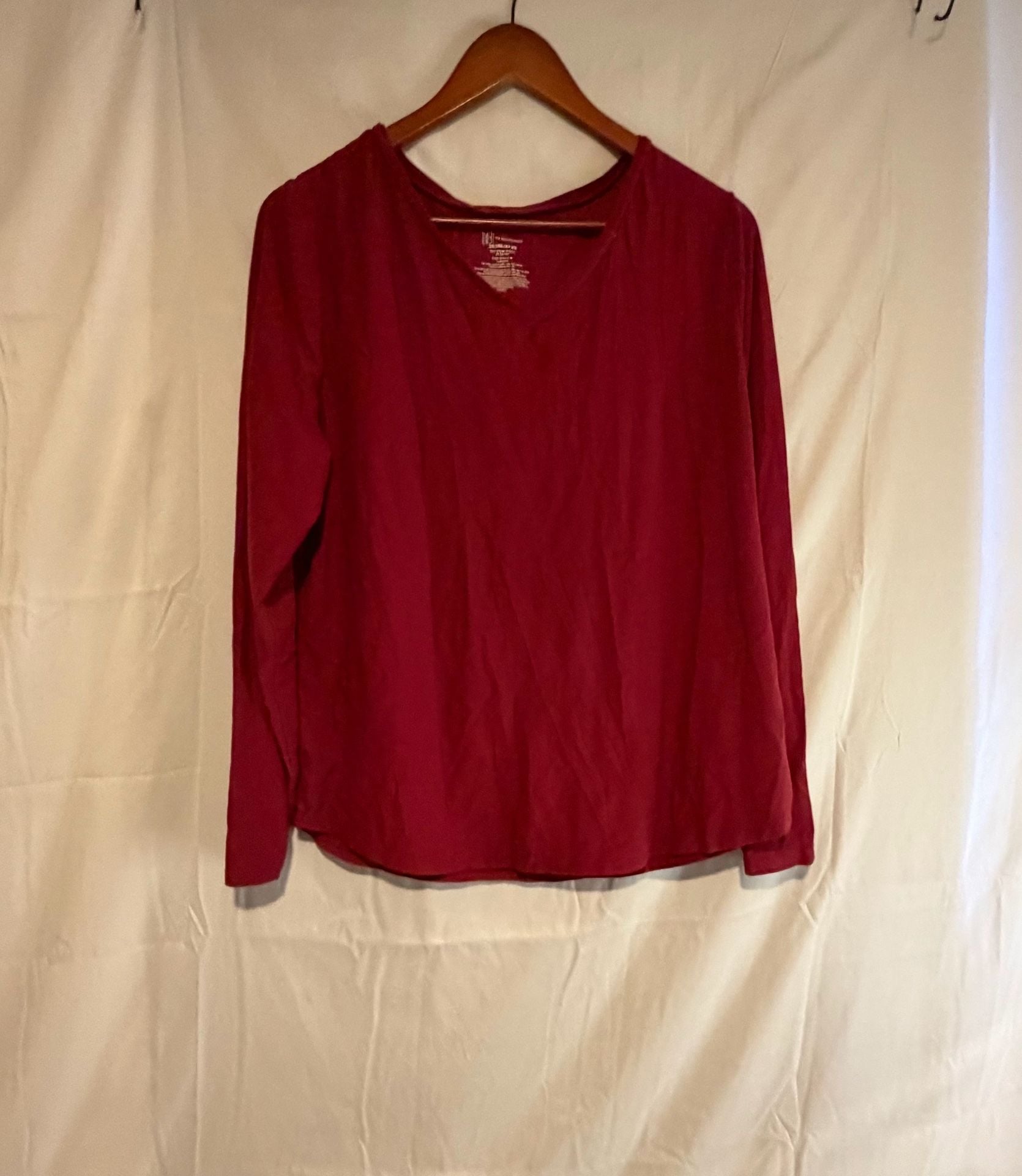No Boundaries Long Sleeve V-Neck Top Size 3X/3XG Red Stretch Tee 5