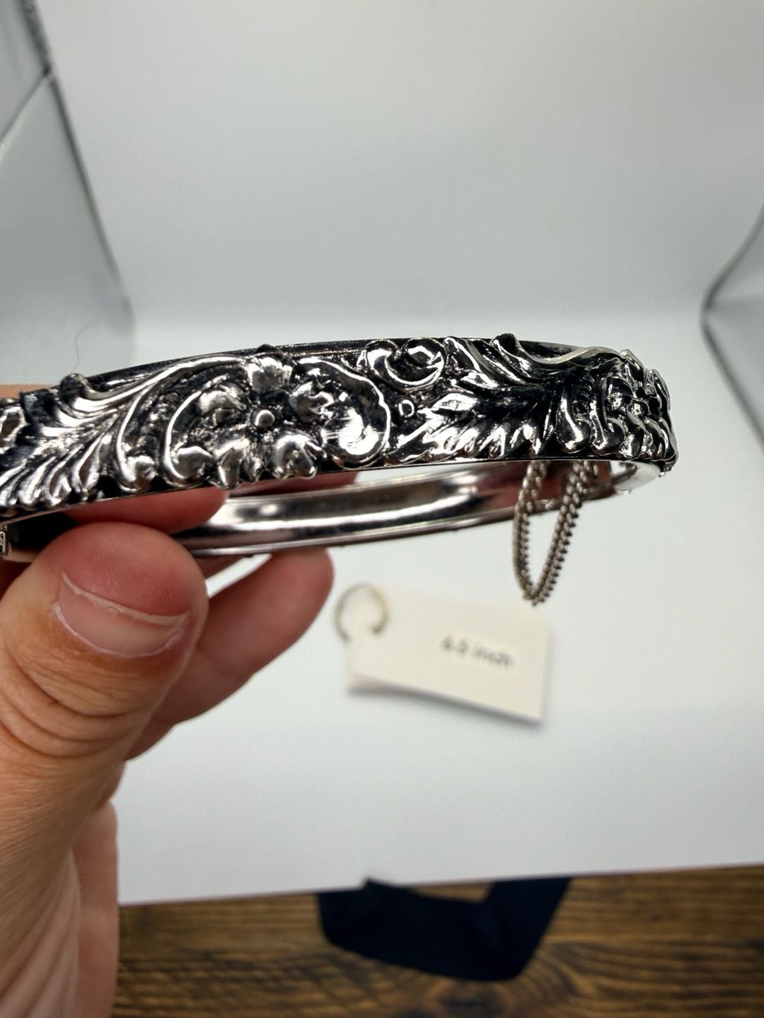 Vintage Silver Tone Ornate Floral Bangle Bracelet 6.5 Inch 3