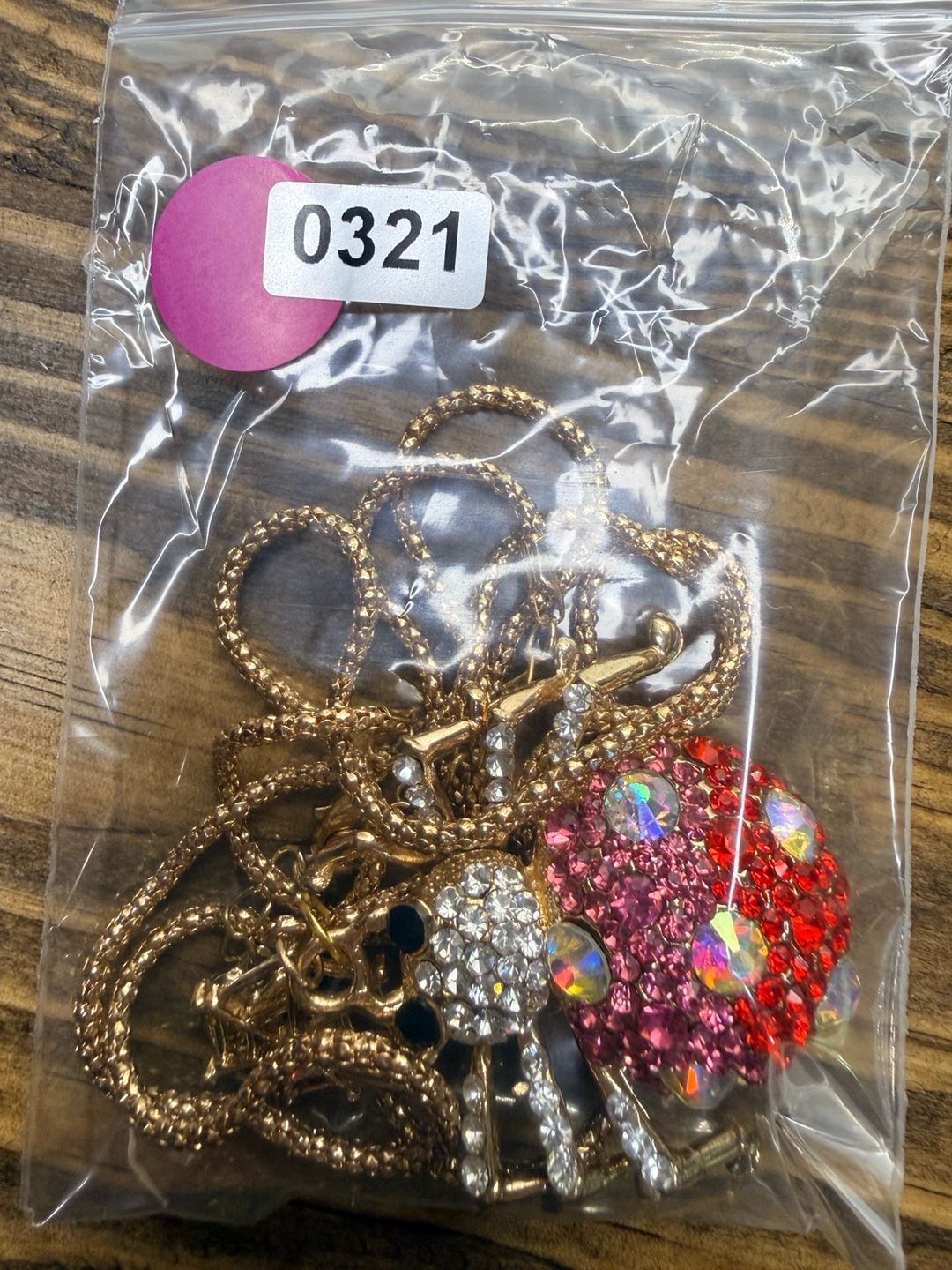 Betsey Johnson Crystal Spider Pendant Necklace 30 Inch 10
