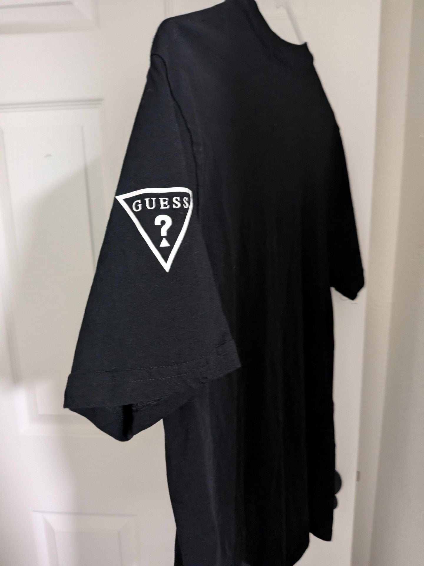 GUESS Graphic T-Shirt Size L Black Mesh Logo 5
