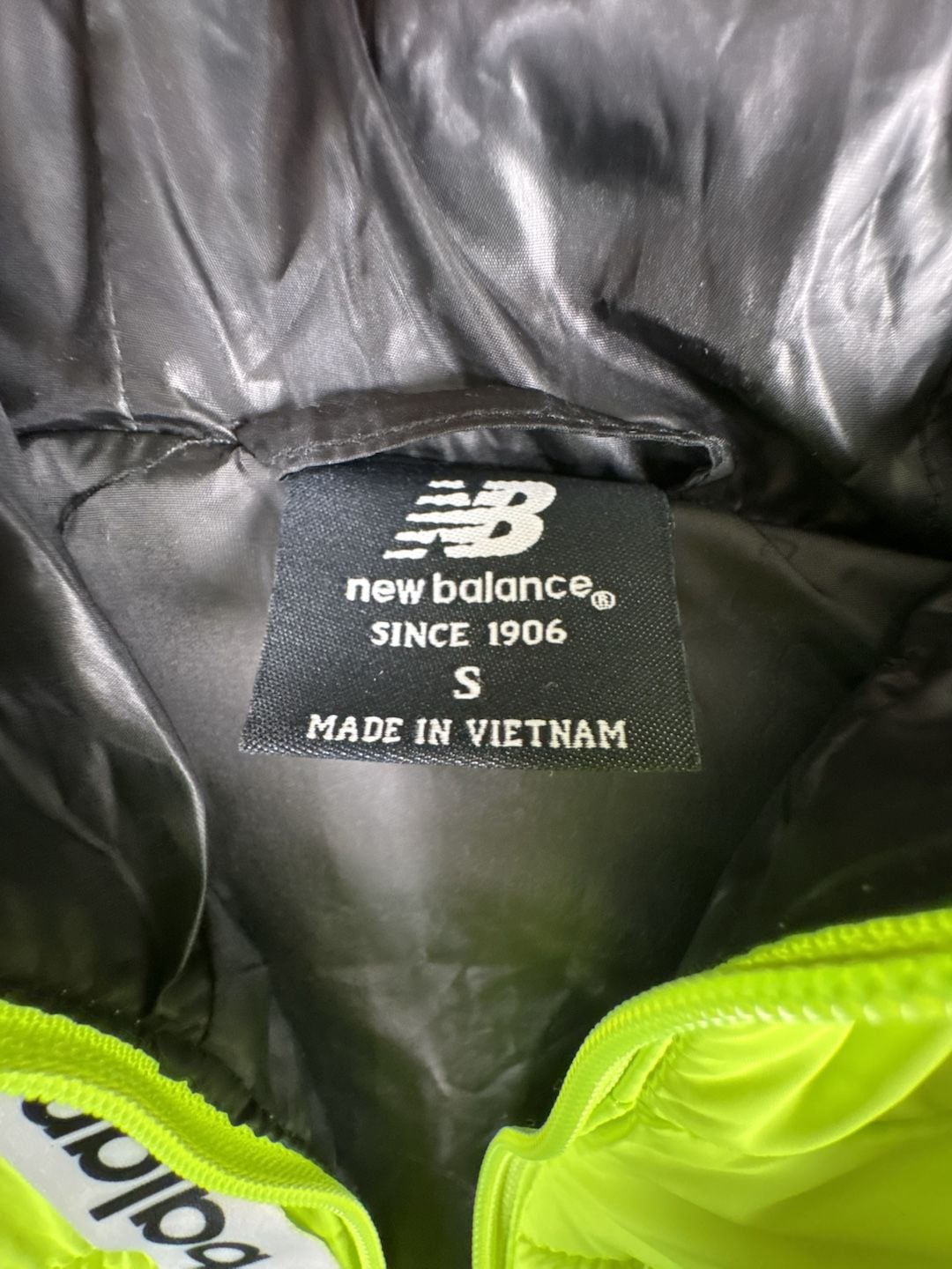 New Balance Puffer Vest Size S Neon Green Quilted Hooded 5