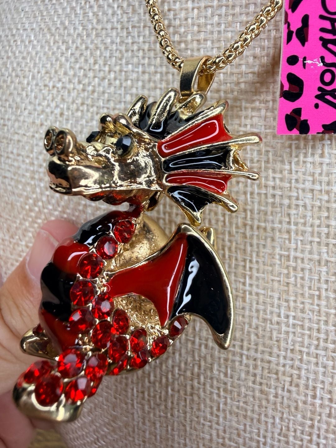 Betsey Johnson Red Black Dragon Necklace 30 Inch 4