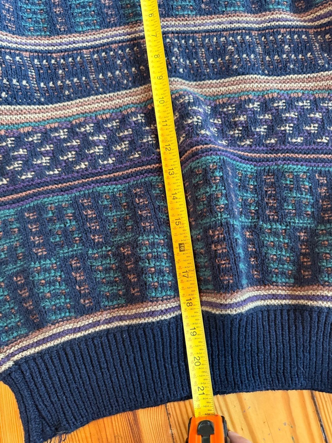 REI Geometric Patterned Crewneck Sweater Size M Vintage Wool Blend 7