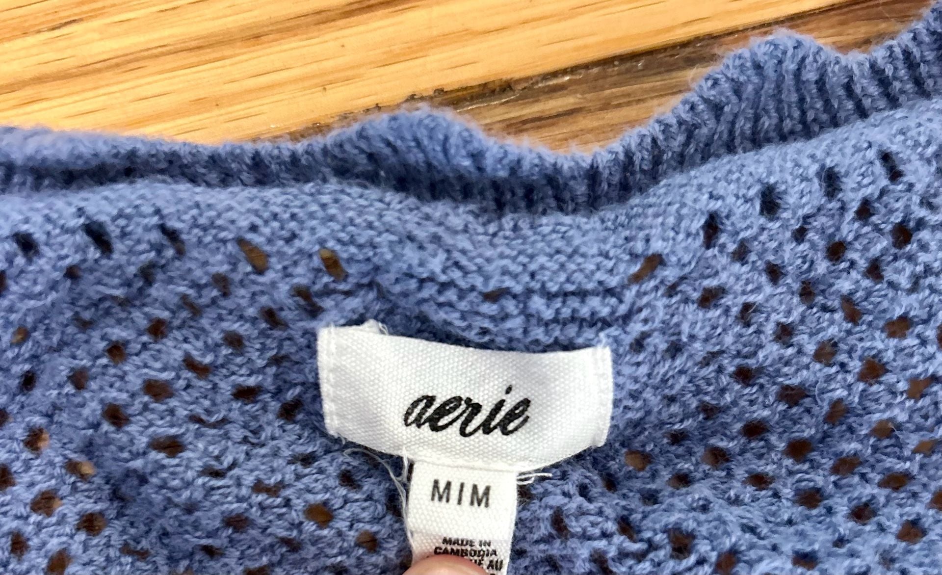 Aerie Blue Crochet Knit Sleeveless Cardigan M/M 3