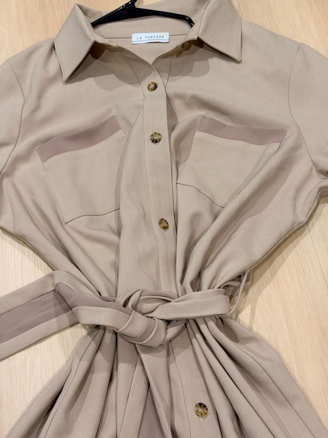 LA Threads Belted Shirt Dress Tan Long Sleeve Pocket Buttons 3