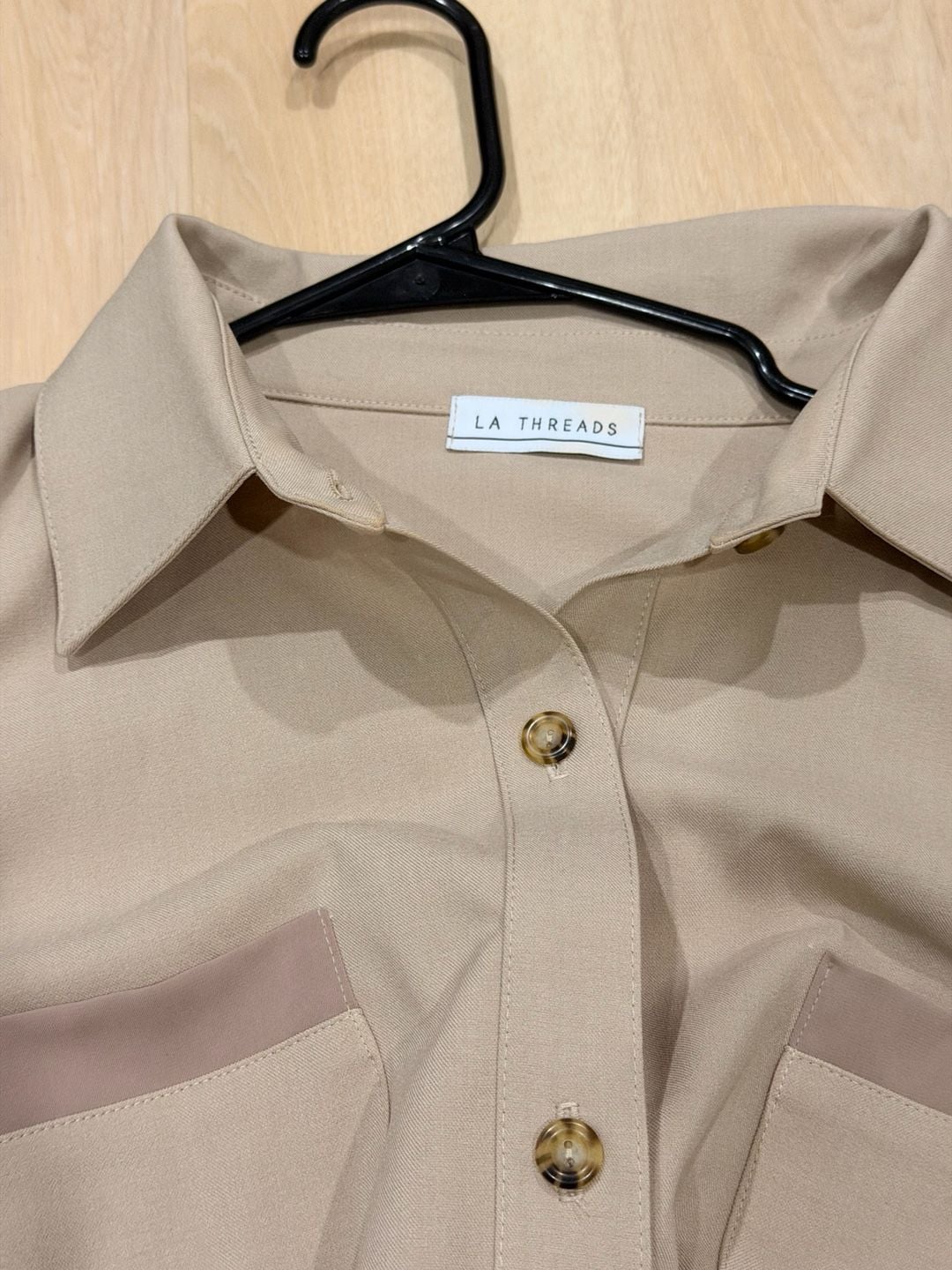 LA Threads Belted Shirt Dress Tan Long Sleeve Pocket Buttons 5