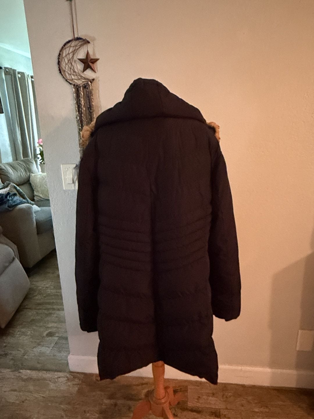 Laundry by Shelli Segal Black Quilted Puffer Jacket with Faux Fur Hood 4