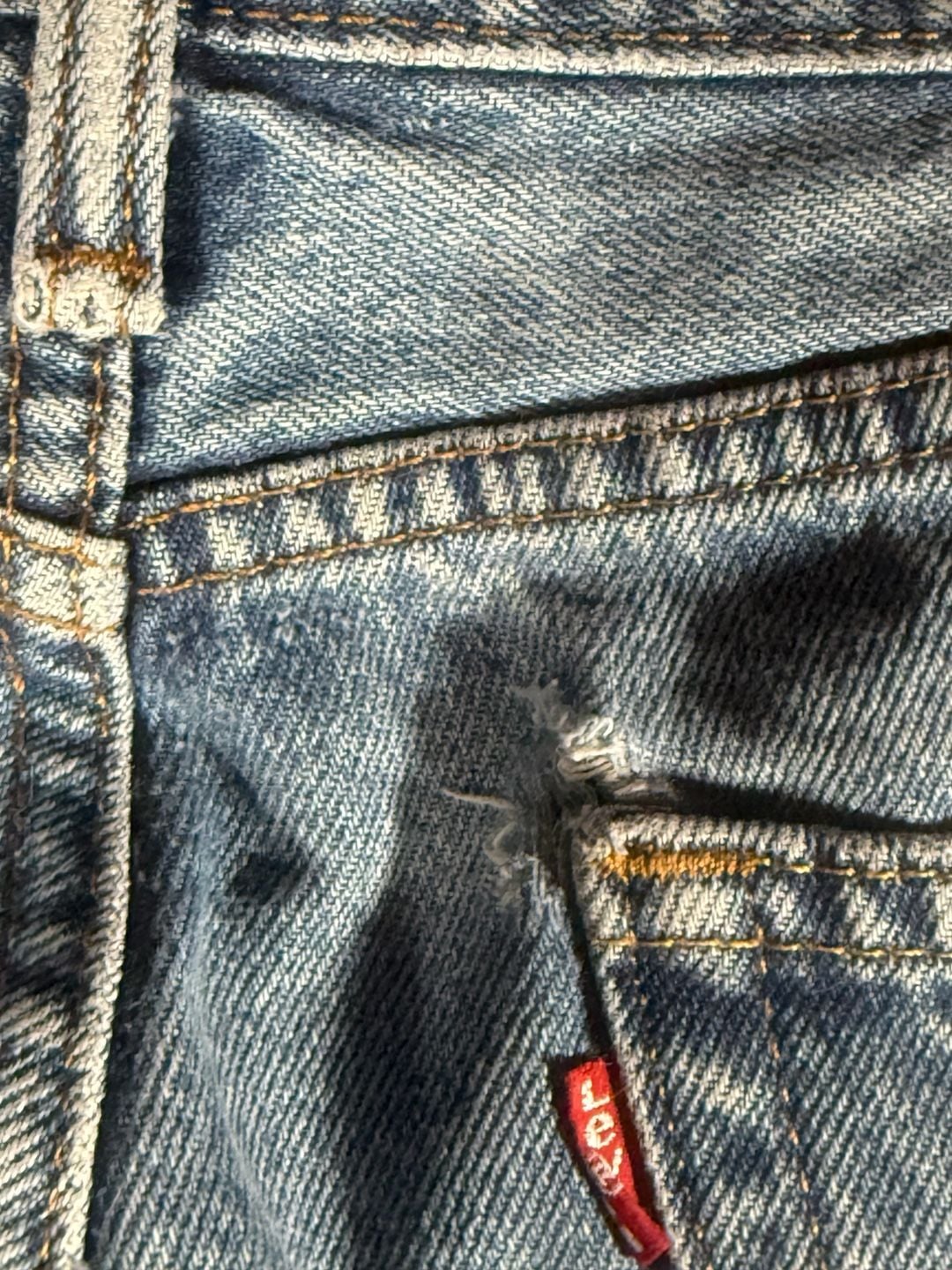 Levi's 501 Original Fit Jeans Blue Cotton Denim Distressed 8