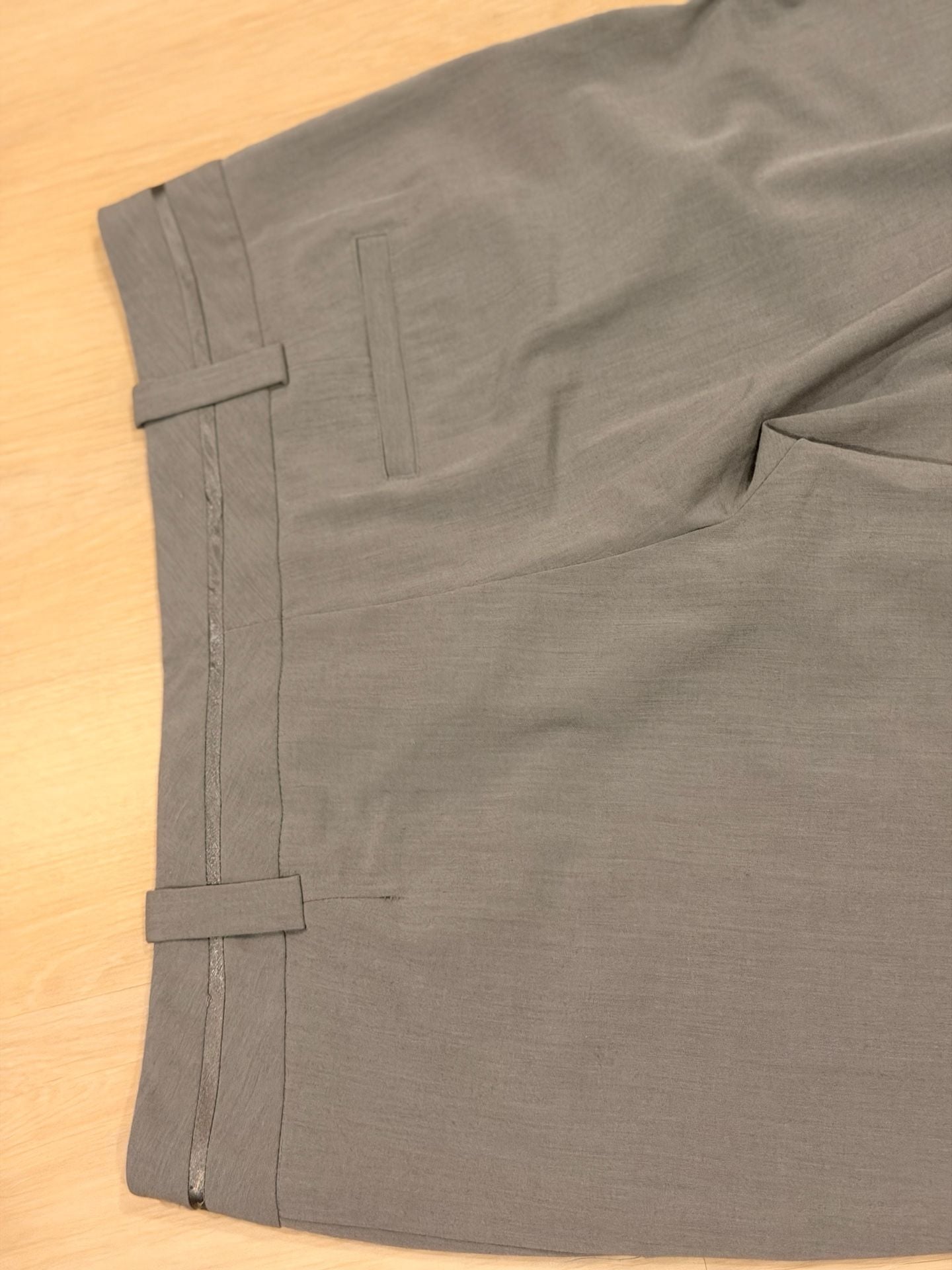 Mossimo Stretch Dress Pants Size 10 Gray Bootcut 7