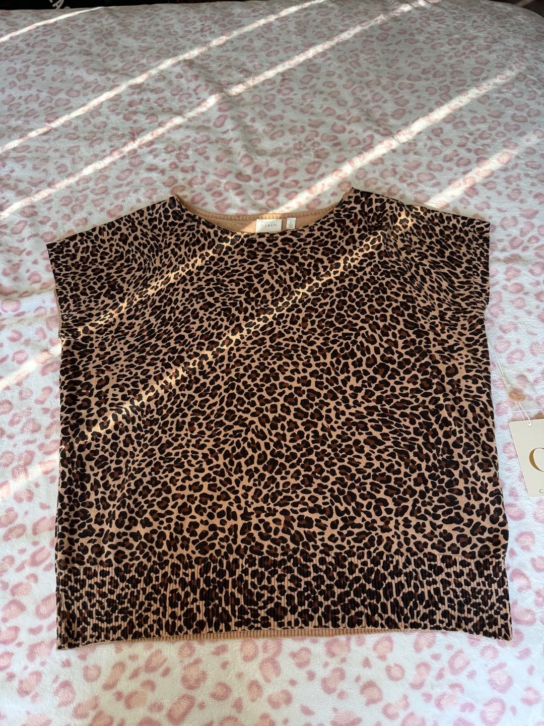 Cyrus Leopard Print Sweater Size L Brown New 3