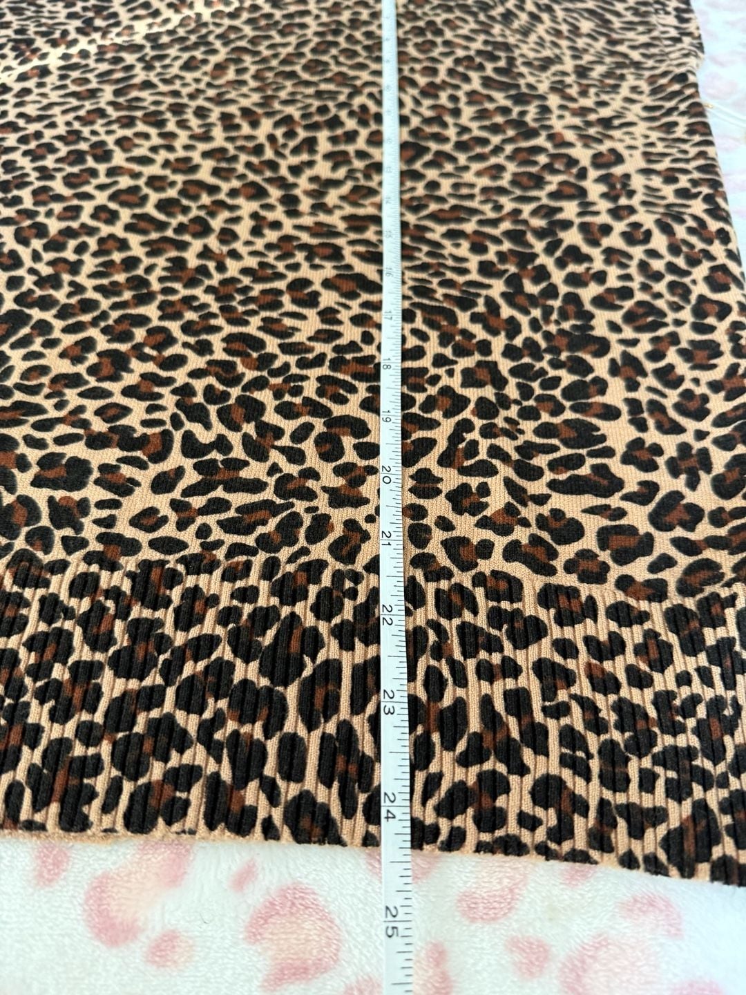 Cyrus Leopard Print Sweater Size L Brown New 5