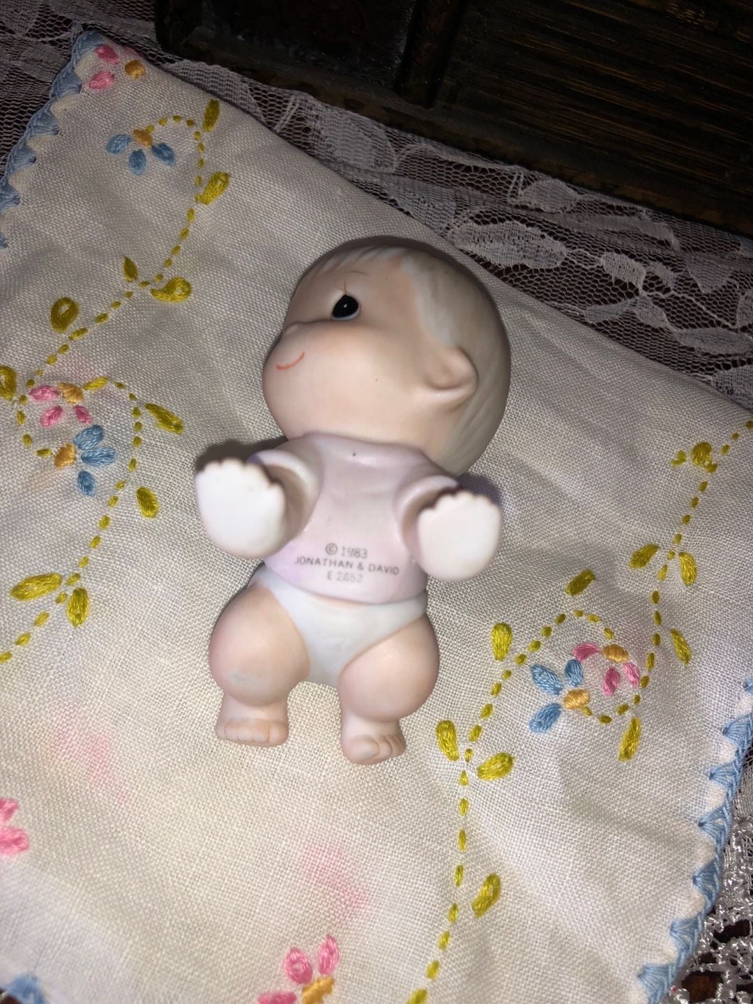 Precious Moments Figurine 1983 Jonathan & David E-2852 Crawling Baby 4